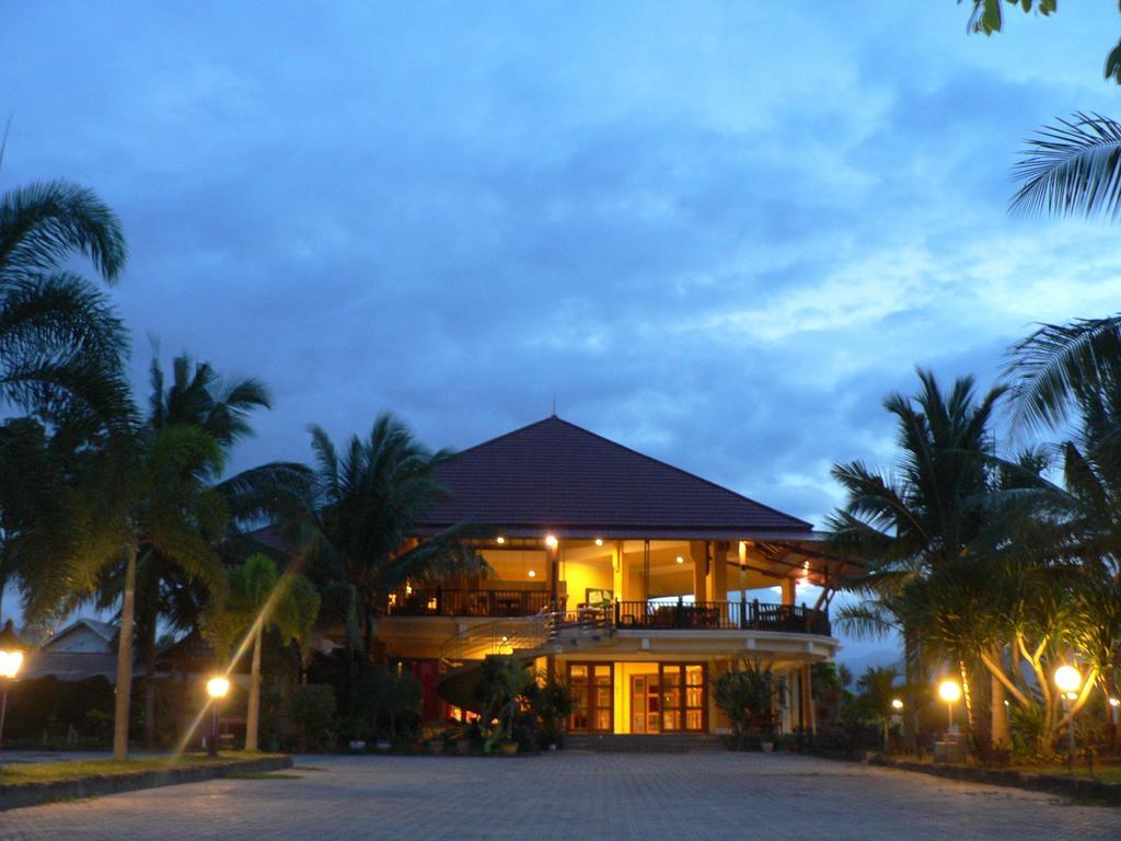 Kampoeng Nelayan Hotel Παλού Εξωτερικό φωτογραφία