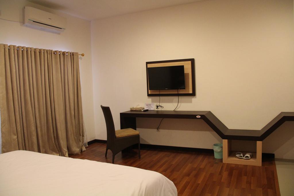 Kampoeng Nelayan Hotel Παλού Δωμάτιο φωτογραφία