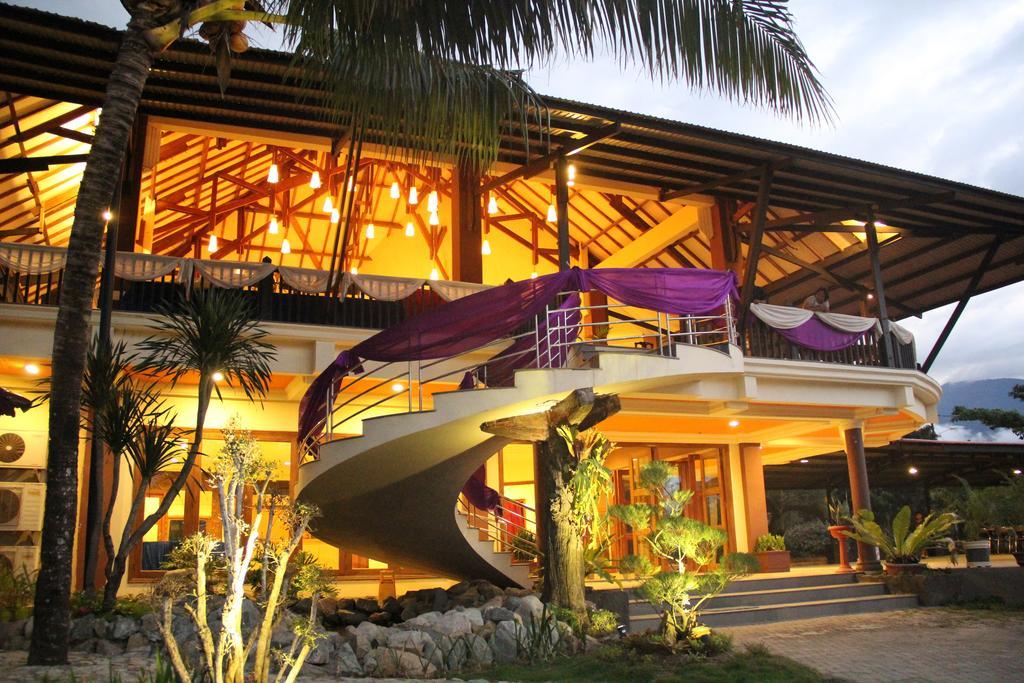 Kampoeng Nelayan Hotel Παλού Εξωτερικό φωτογραφία