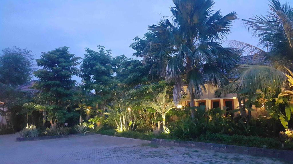 Kampoeng Nelayan Hotel Παλού Εξωτερικό φωτογραφία